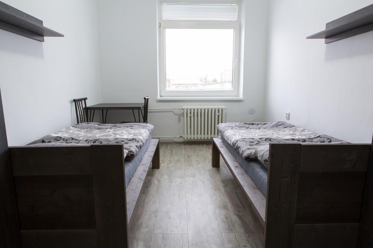 Aparthotel Kopacka à Topoľčany Extérieur photo